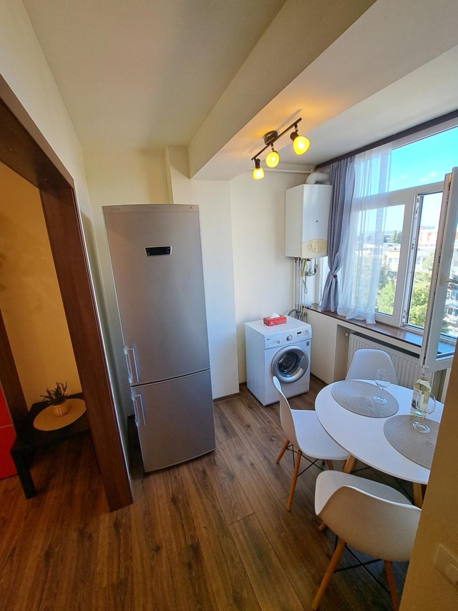 Garsoniera Cocheta Apartment Brașov Exterior foto
